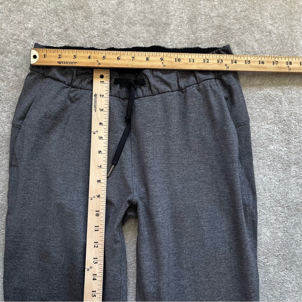 LULULEMON On The Fly Pant Size 6 Minimalist Stylish Chic Athleisure - Picture 6 of 8